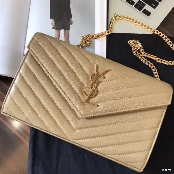 Rep ladies REP CASSANDRE MATELASSÉ YSL CHAIN WALLET 0519